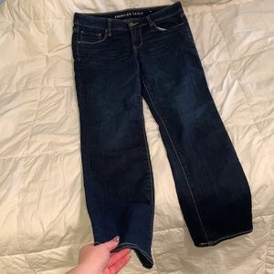•AMERICAN EAGLE STRAIGHT LEG DARK WASH JEANS• Size 12 regular, great condition